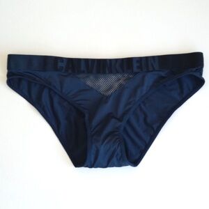 Calvin Klein Women’s Navy Blue Mesh Nylon Blend Bikini Bottom M NWOT